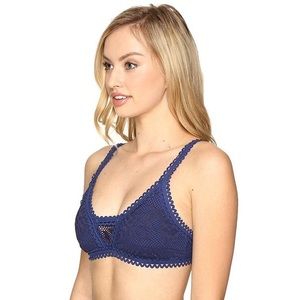 Becca Prairie Rose Bikini Top